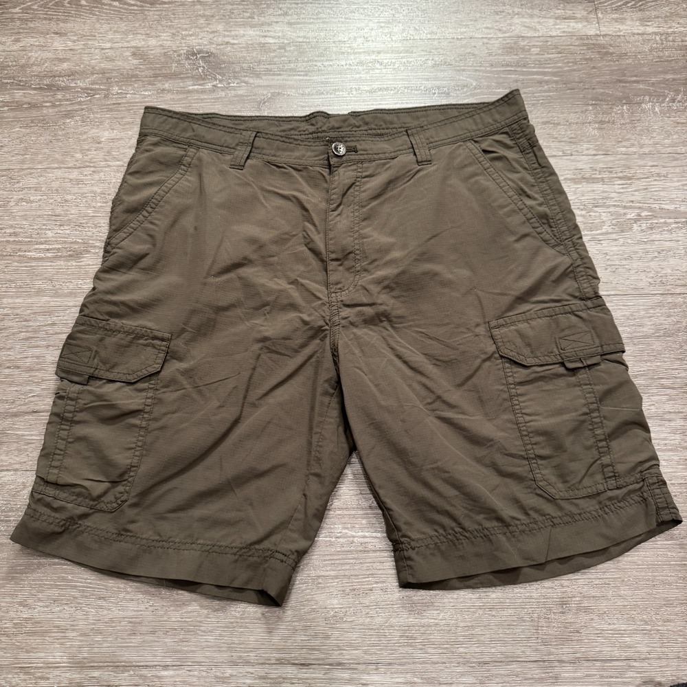 Columbia Bass Shorts Mens 36 Beige Cargo Nylon 10" 36W Gorpcore Casual Outdoor